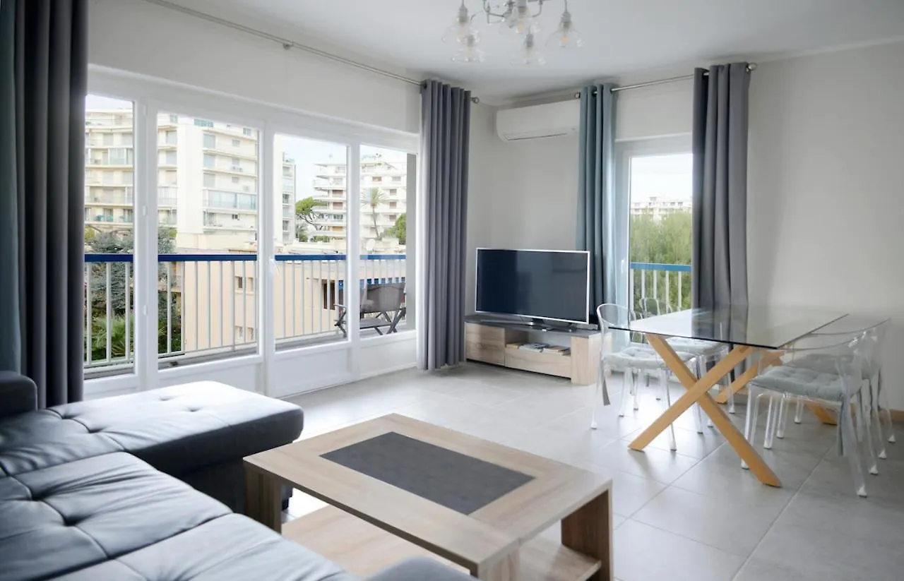 2Bdr Reine Astrid Apartment Cannes 0*,  France