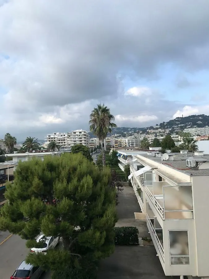2Bdr Reine Astrid Apartment Cannes France
