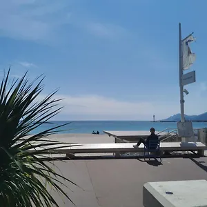Appartement Un Nid D Amour Au Cœur De, Cannes