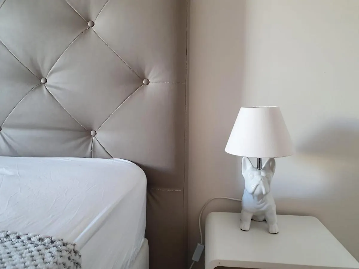 2Bdr Reine Astrid Apartment Cannes